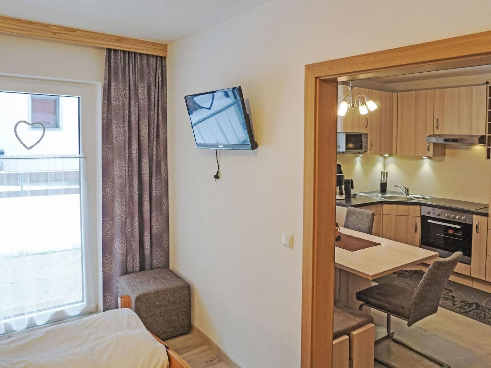 Apartment Daheim - Edelweiss - Pzt382 By Interhome Plangeross Extérieur photo