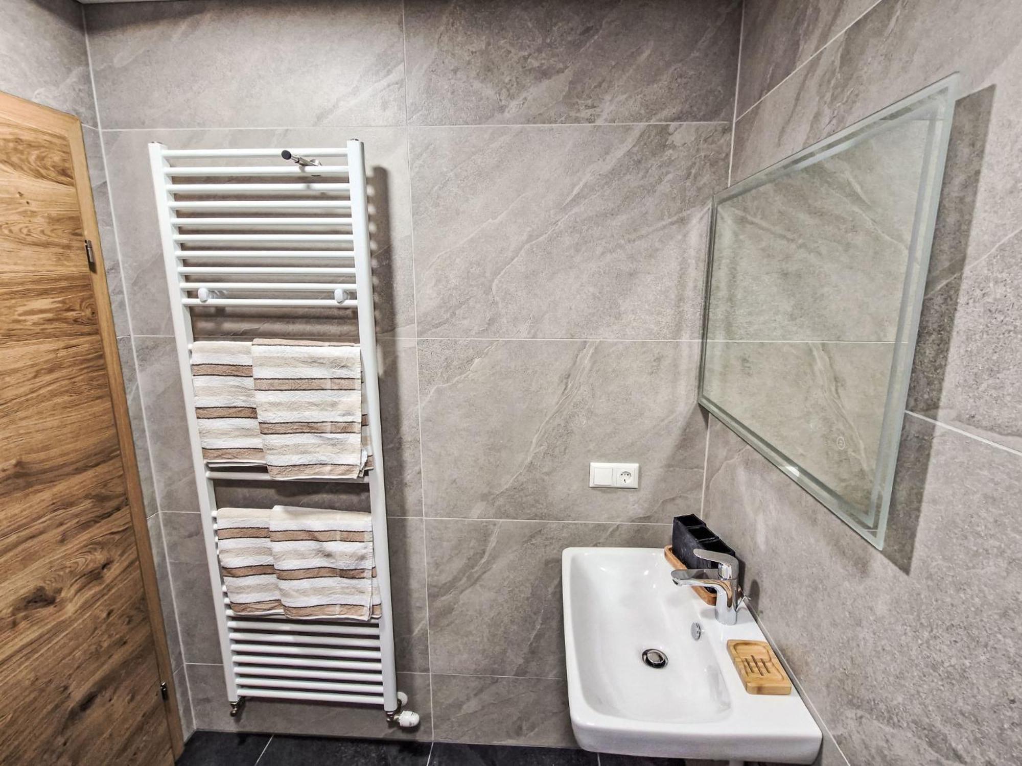 Apartment Daheim - Edelweiss - Pzt382 By Interhome Plangeross Extérieur photo